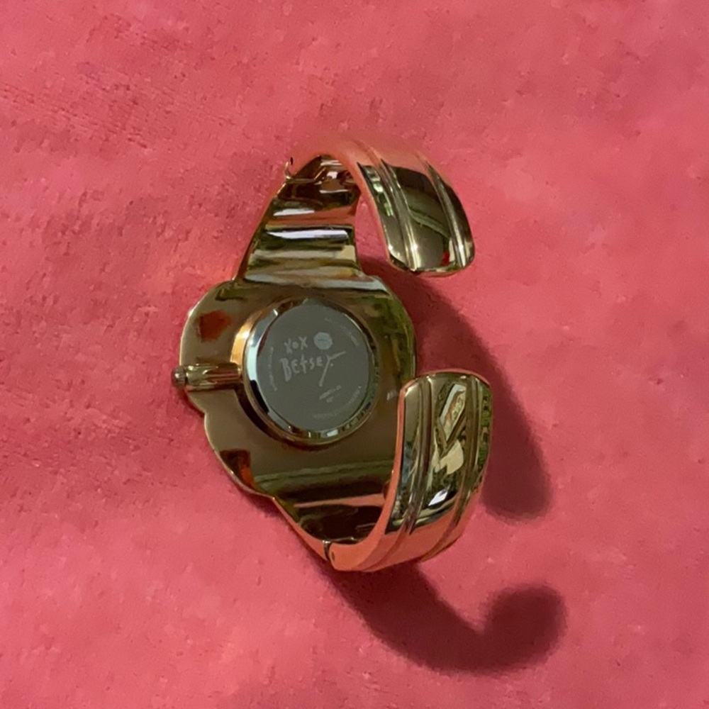 Betsey Johnson Rose Gold Floral Crystal Bangle Watch with Pink Accent Hand - Picture 3 of 6